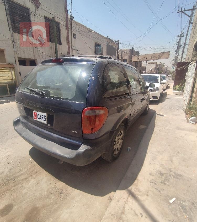 دودج كارافان